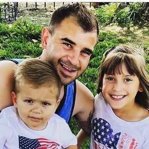 Meet your Posher, Stephen